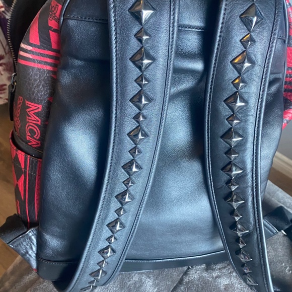 Mcm backpack - Picture 3 of 4